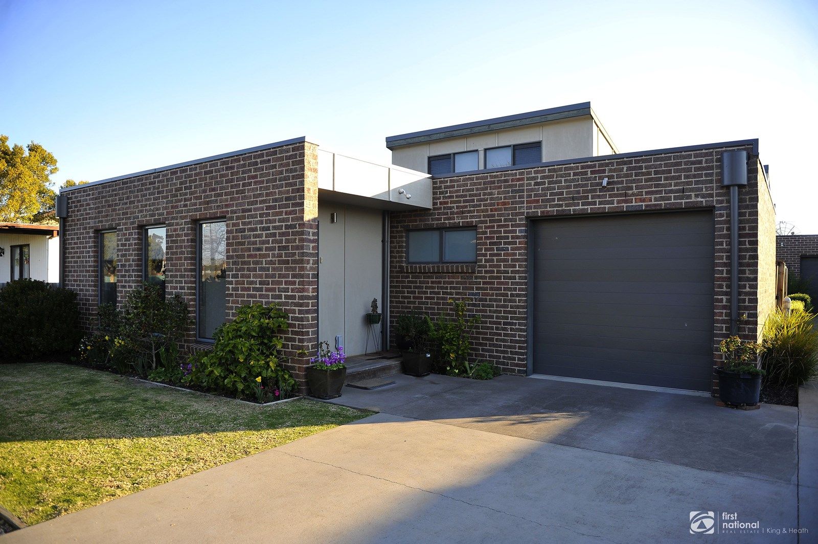 1/26 Ligar Street, Bairnsdale VIC 3875, Image 2