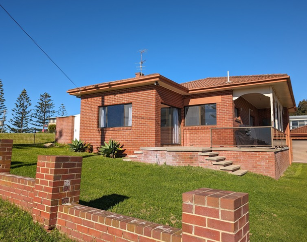 7 Cliff Place, Tathra NSW 2550