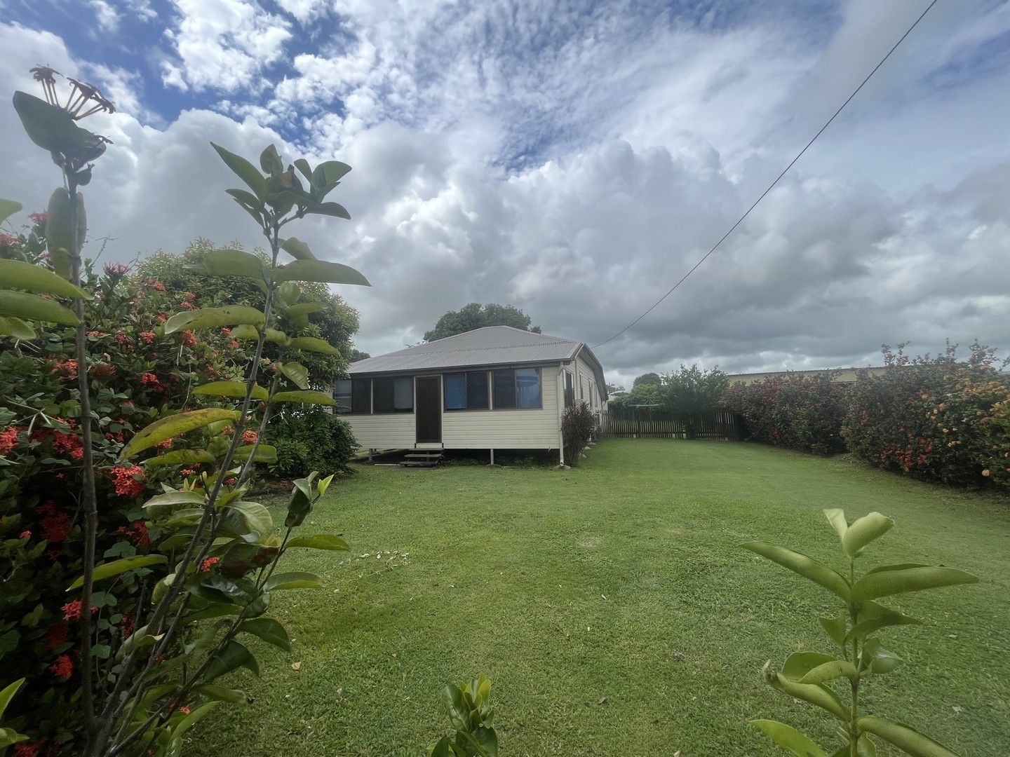 4 bedrooms House in 170 Main St PROSERPINE QLD, 4800