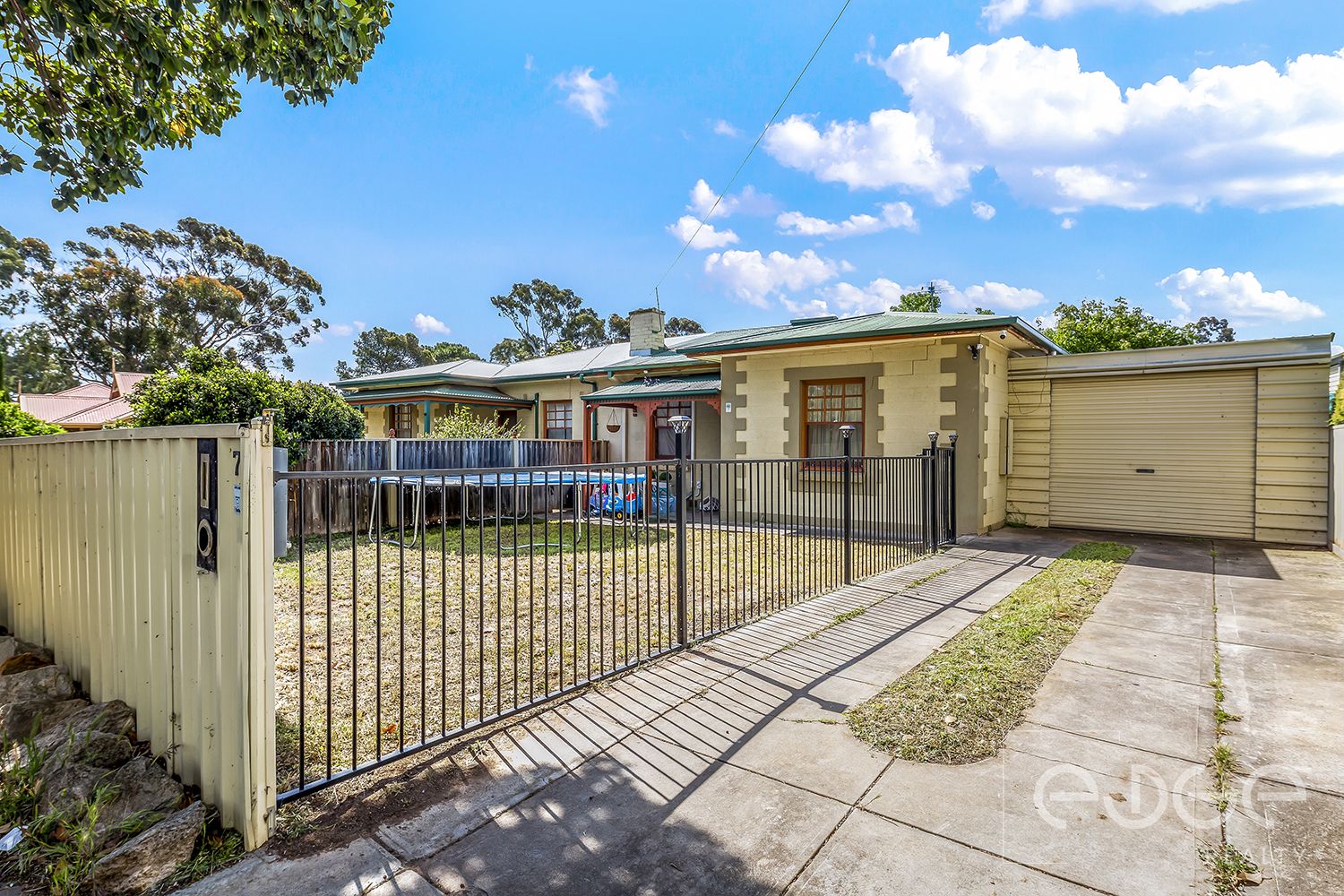 7 Knighton Road, Elizabeth North SA 5113, Image 0