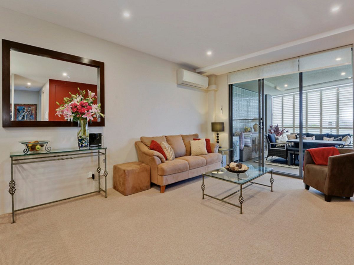 2 bedrooms Apartment / Unit / Flat in 36/12-18 Orara Street WAITARA NSW, 2077