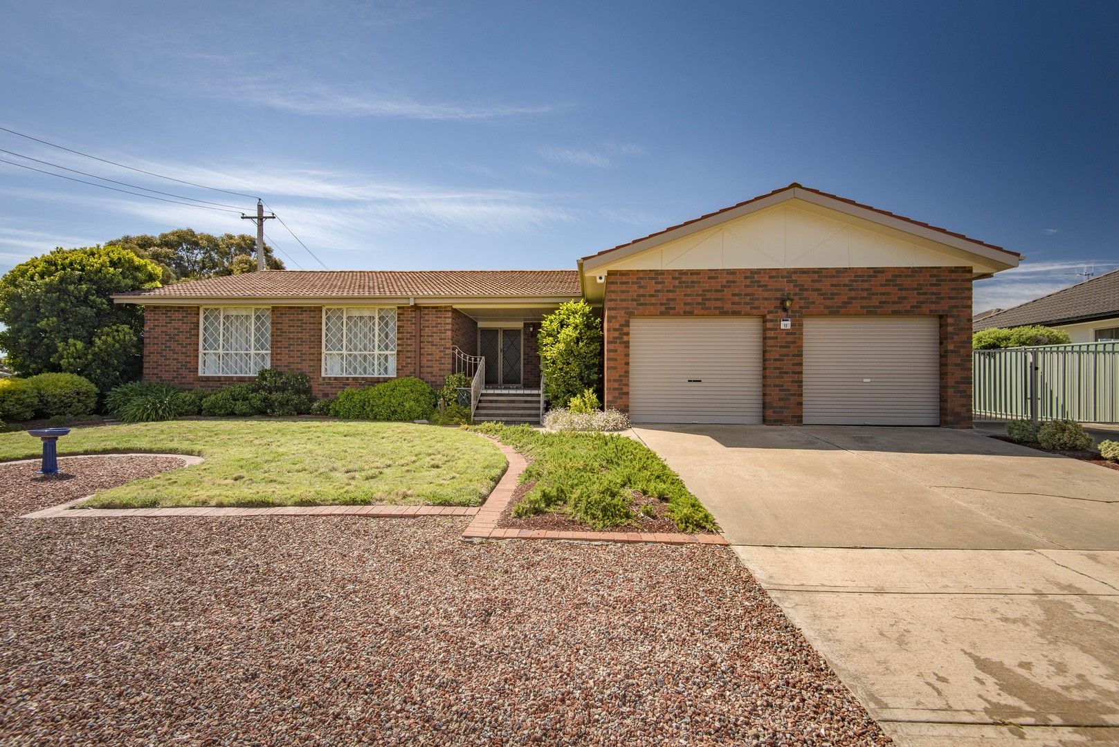 4 bedrooms House in 15 Kathner Street CHAPMAN ACT, 2611