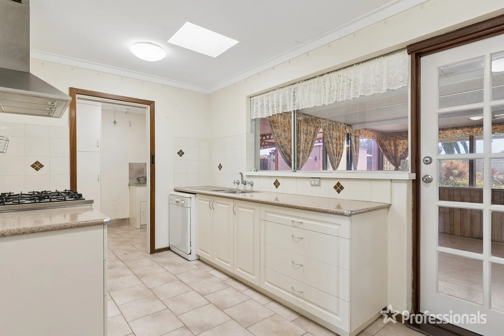 Additional image 9 of 24 Brixham Way, Warnbro WA 6169