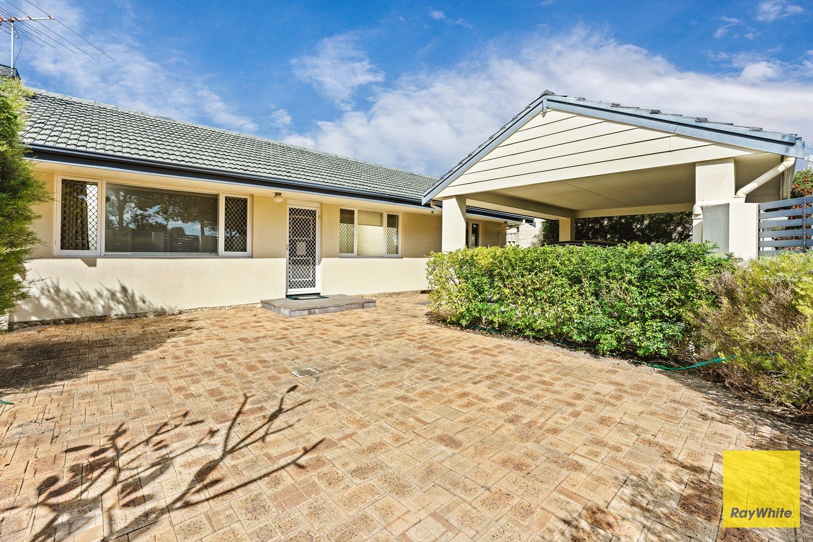 3 bedrooms House in 98 Harrison Street NOLLAMARA WA, 6061