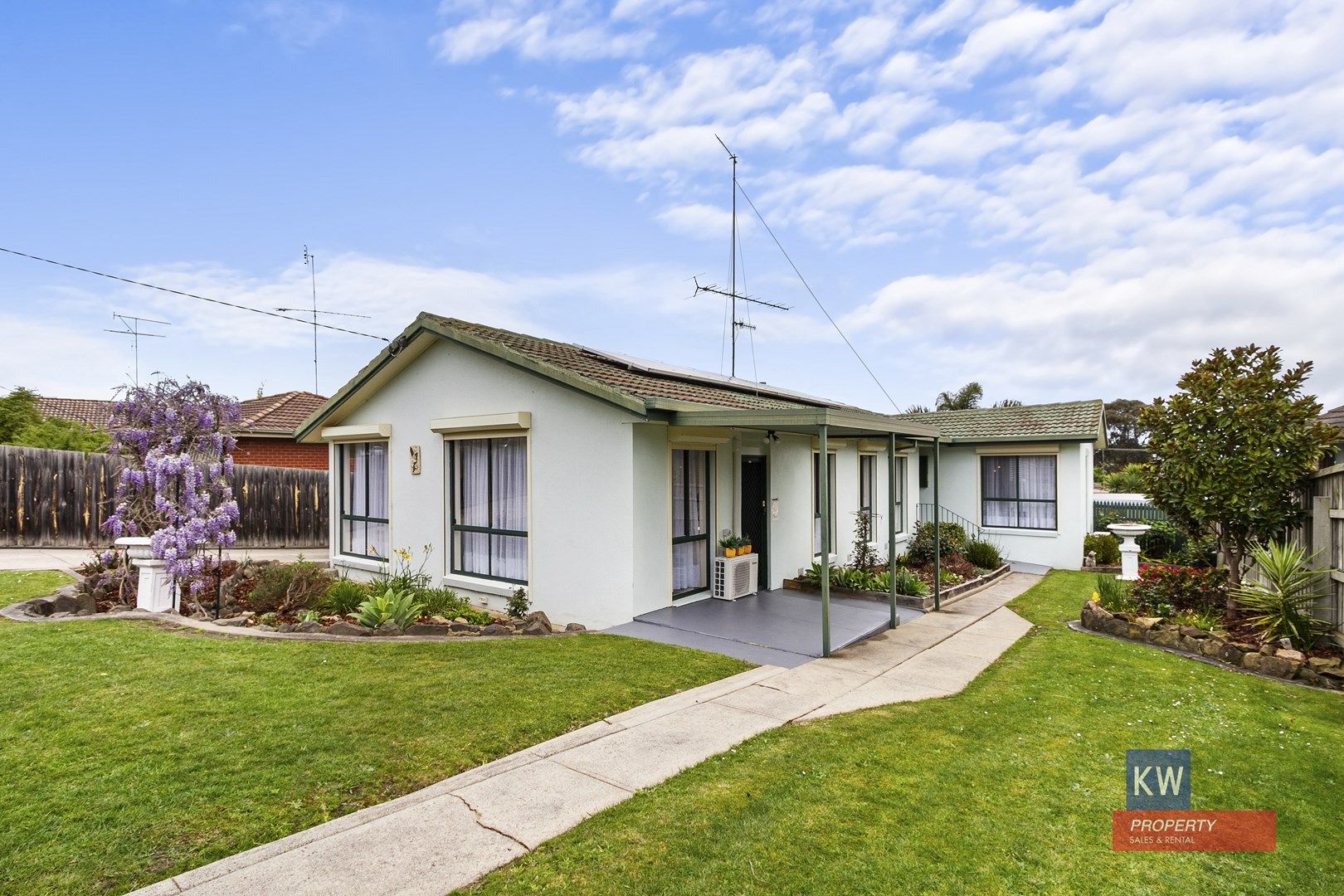 23 Coolabah Dr, Churchill VIC 3842, Image 0