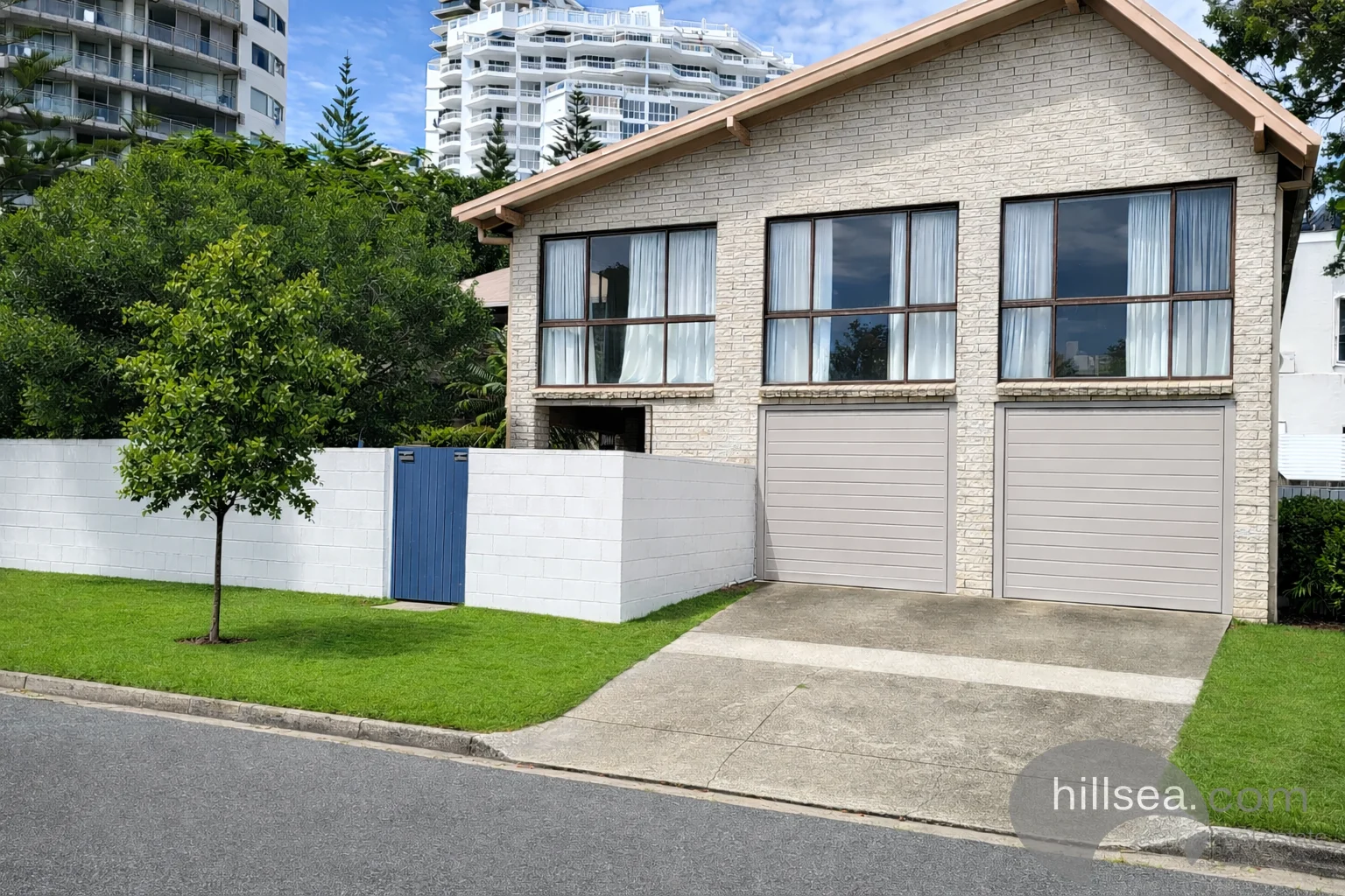 46 Tedder Avenue, Main Beach QLD 4217
