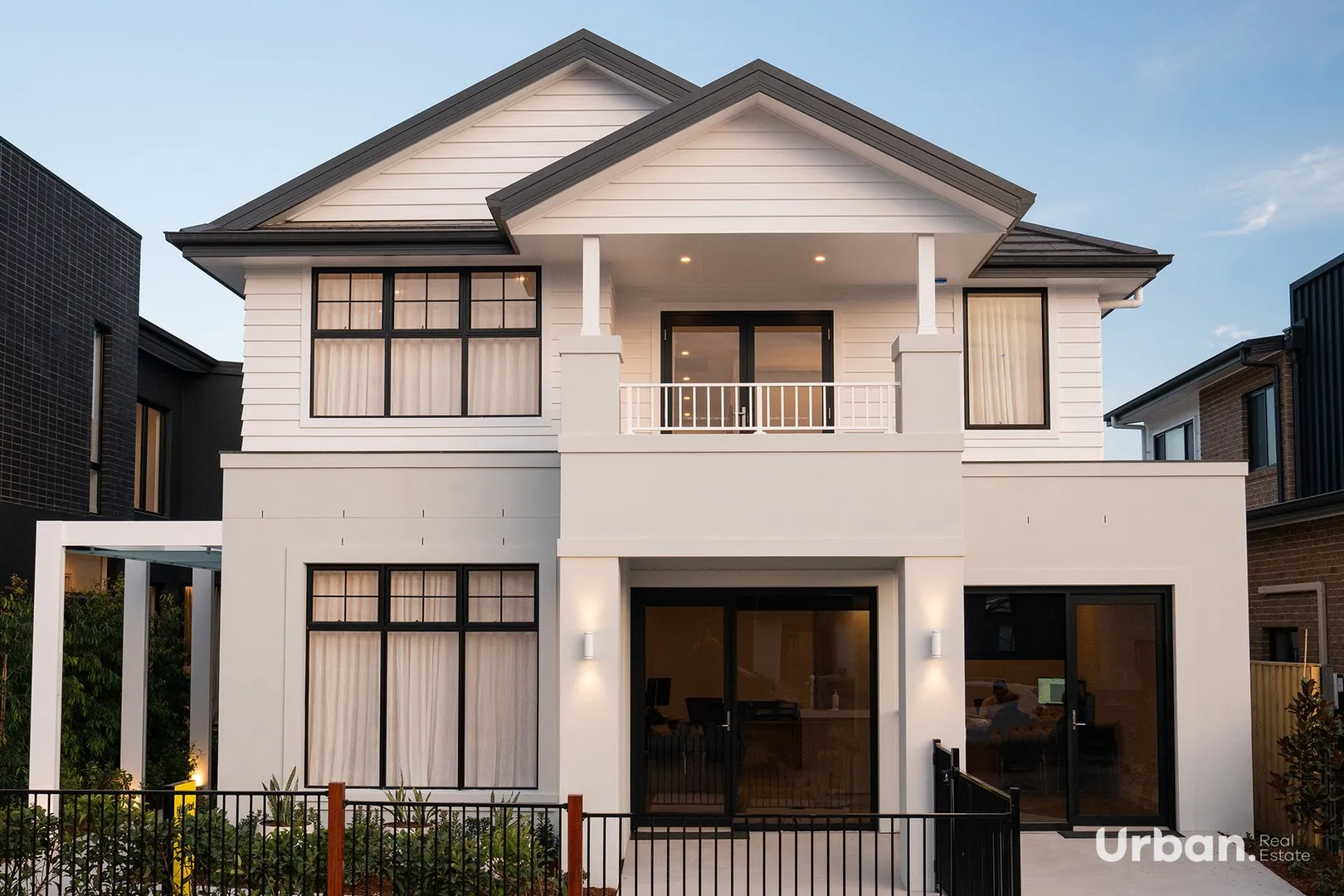 A classy modern contemporary exhibition home for high return investment!