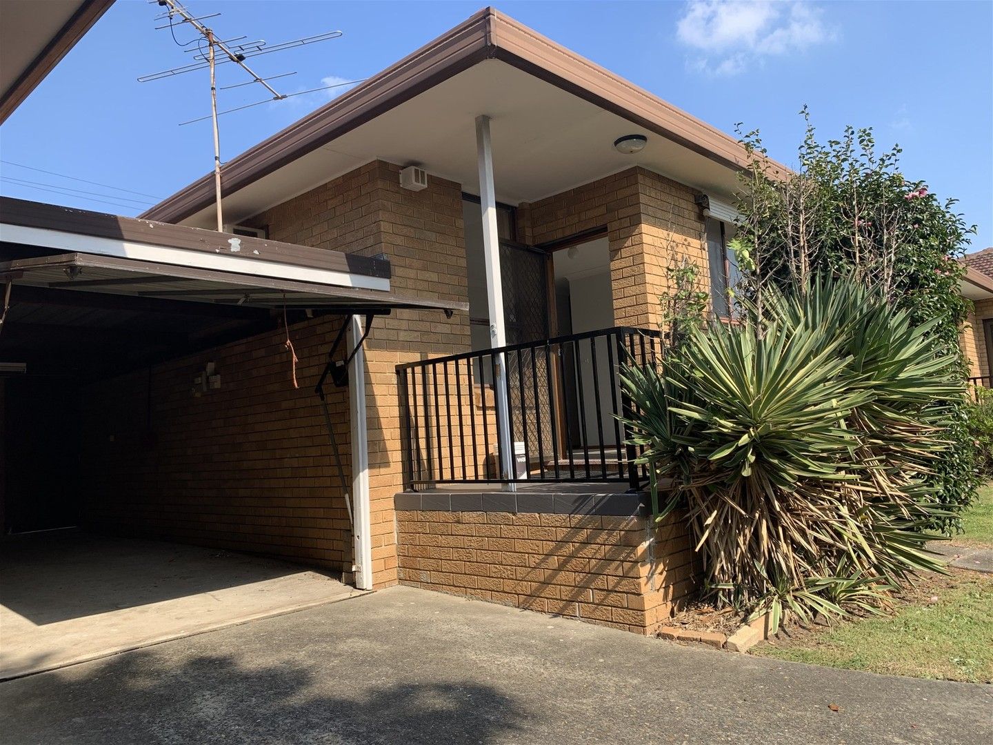 2 bedrooms Villa in 3/43 Haig Street BEXLEY NSW, 2207