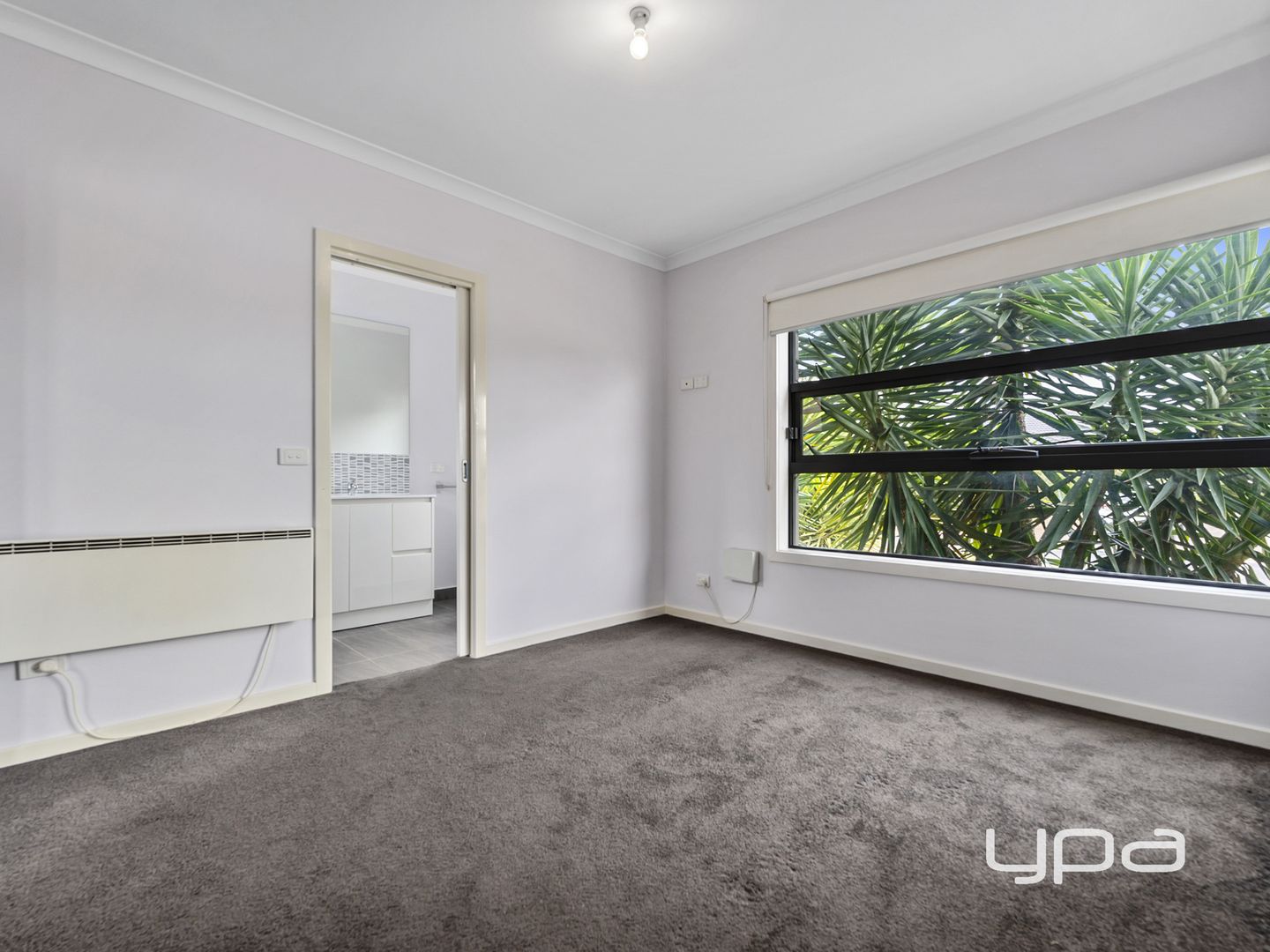 2/3 Scarborough Crescent, Harkness VIC 3337, Image 1
