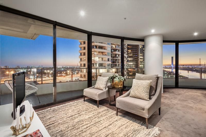 1001/70 Lorimer St, Docklands VIC 3008, Image 2