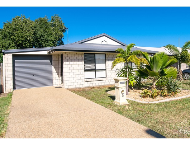 3 Jomarant Place, Kawana QLD 4701