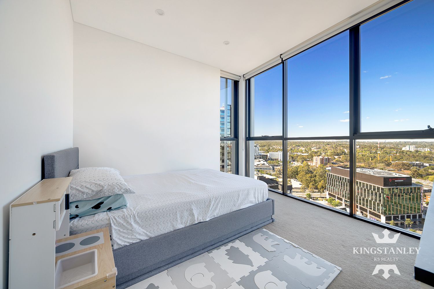 2 bedrooms Apartment / Unit / Flat in 1842/9 Maple Tree Rd WESTMEAD NSW, 2145