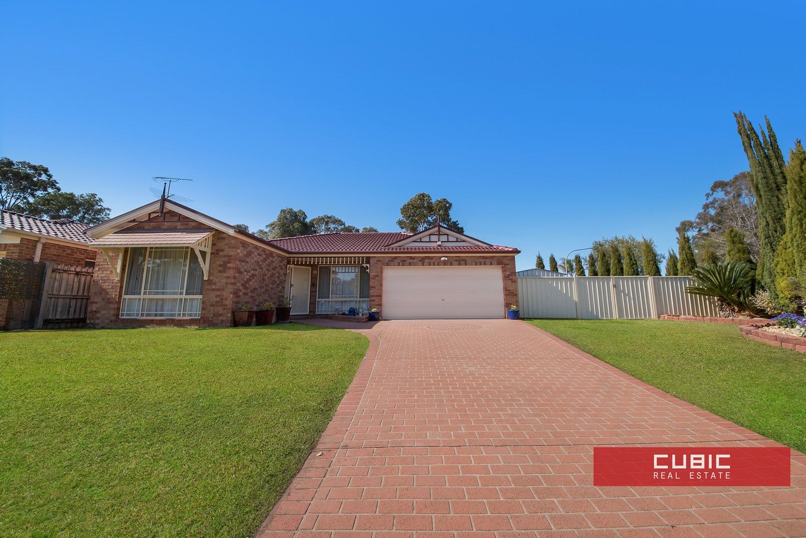 31 Corryton Crt, Wattle Grove NSW 2173, Image 0