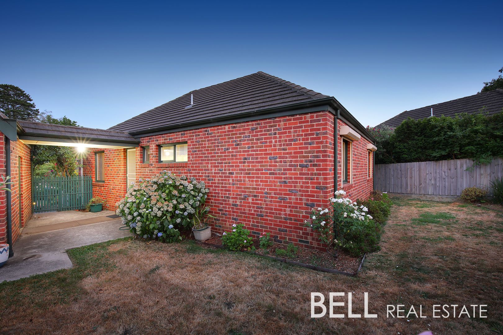 10/5 Devenish Avenue, Montrose VIC 3765, Image 2