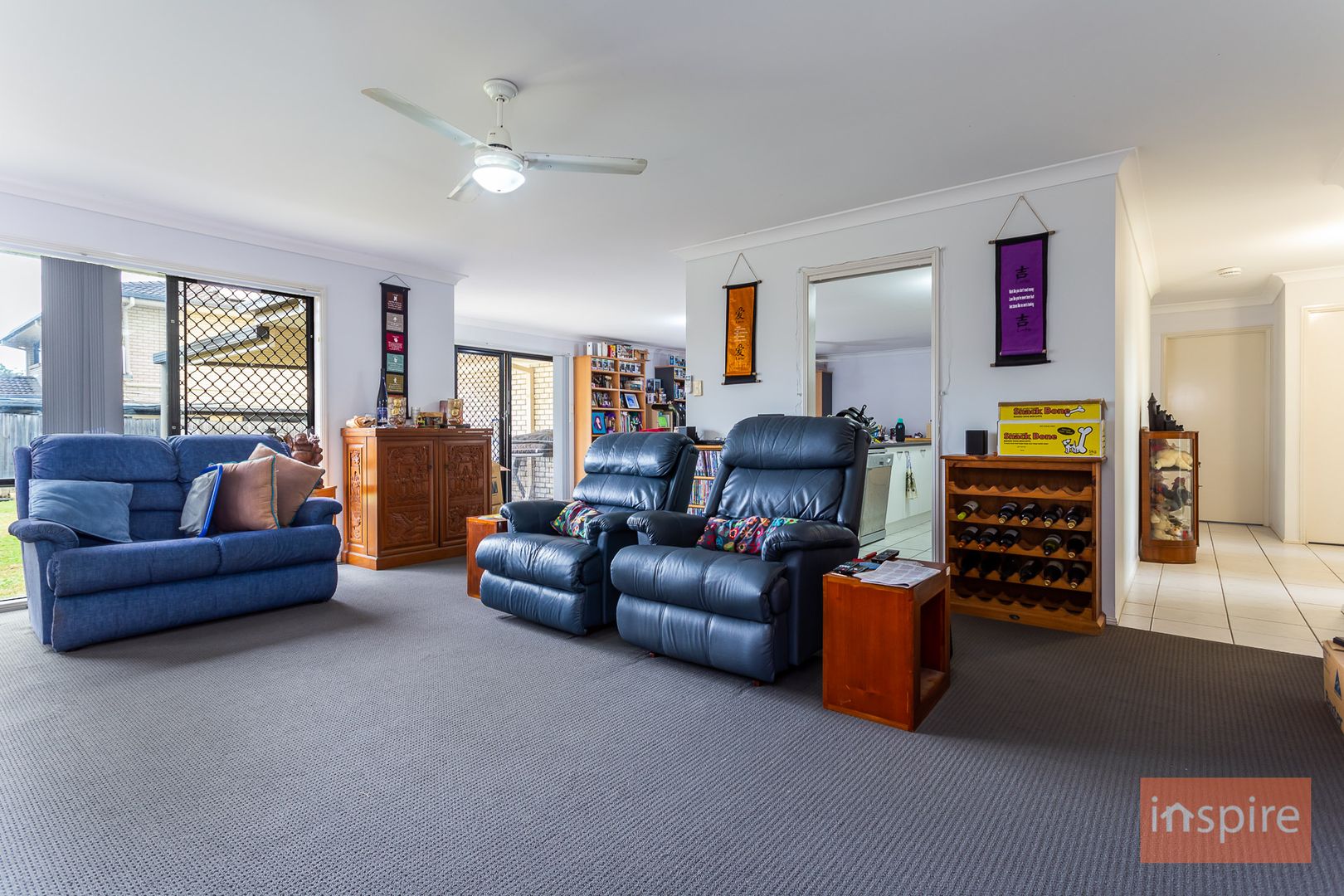 6 Brodie Court, Hillcrest QLD 4118, Image 2