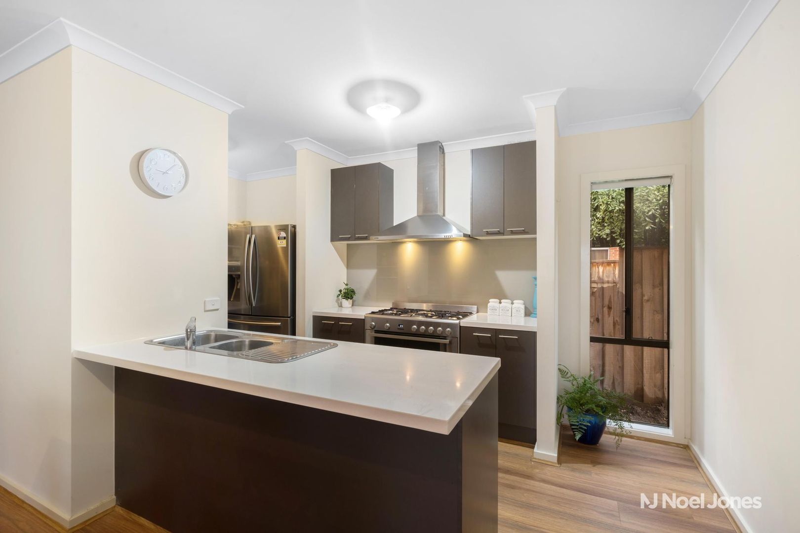 88 Sherwood Road, Chirnside Park VIC 3116, Image 2