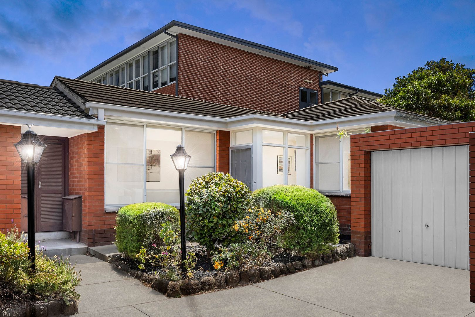 4/15 Central Avenue, Burwood VIC 3125, Image 1