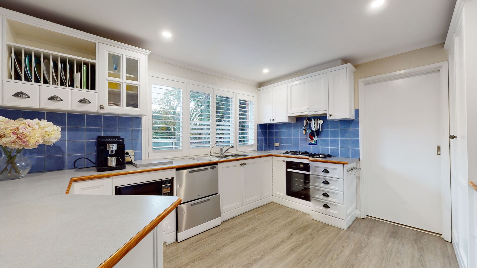 2 Urana Road, Yarrawarrah NSW 2233 House For Rent Domain