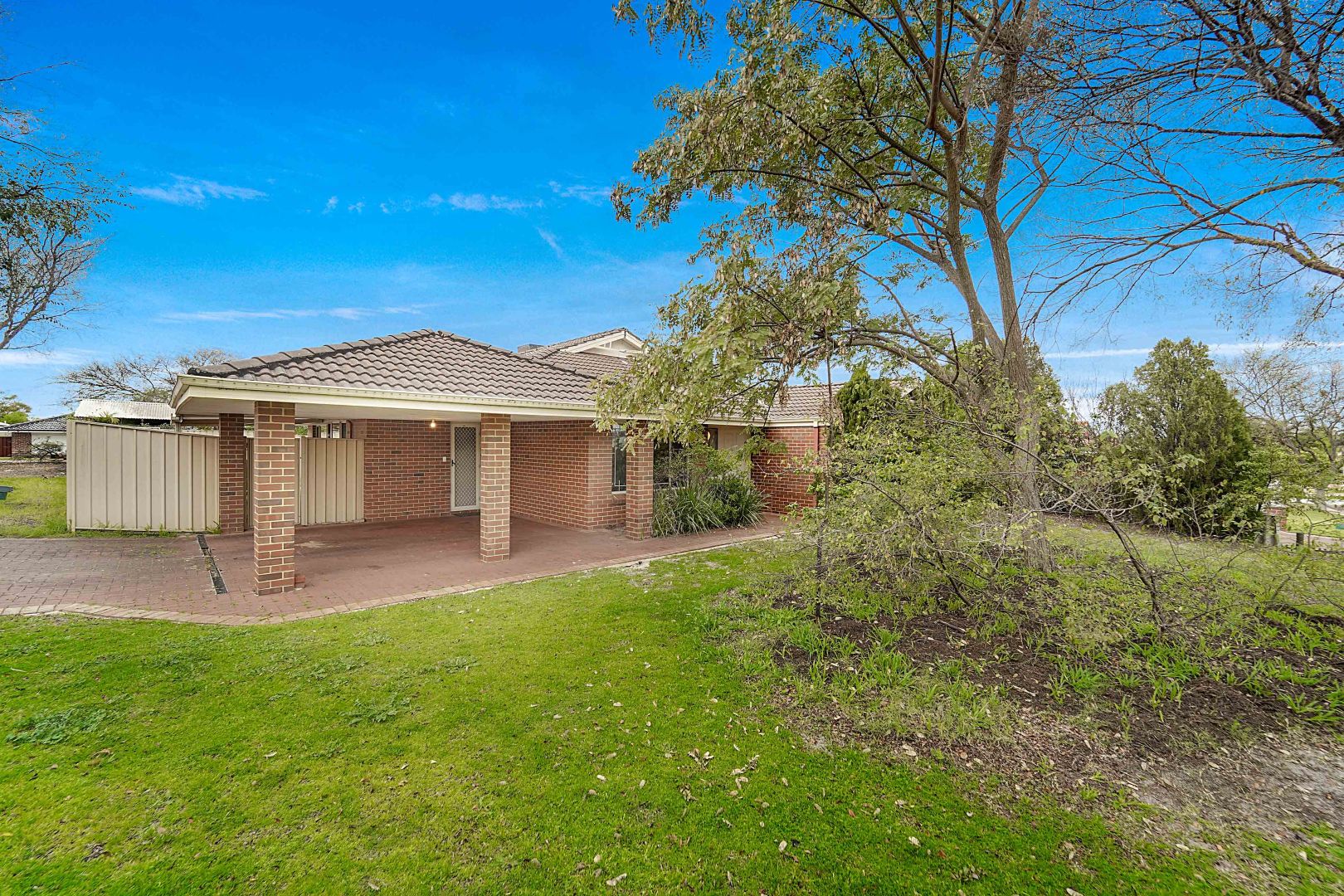 18 Mahogany Loop, Atwell WA 6164, Image 2