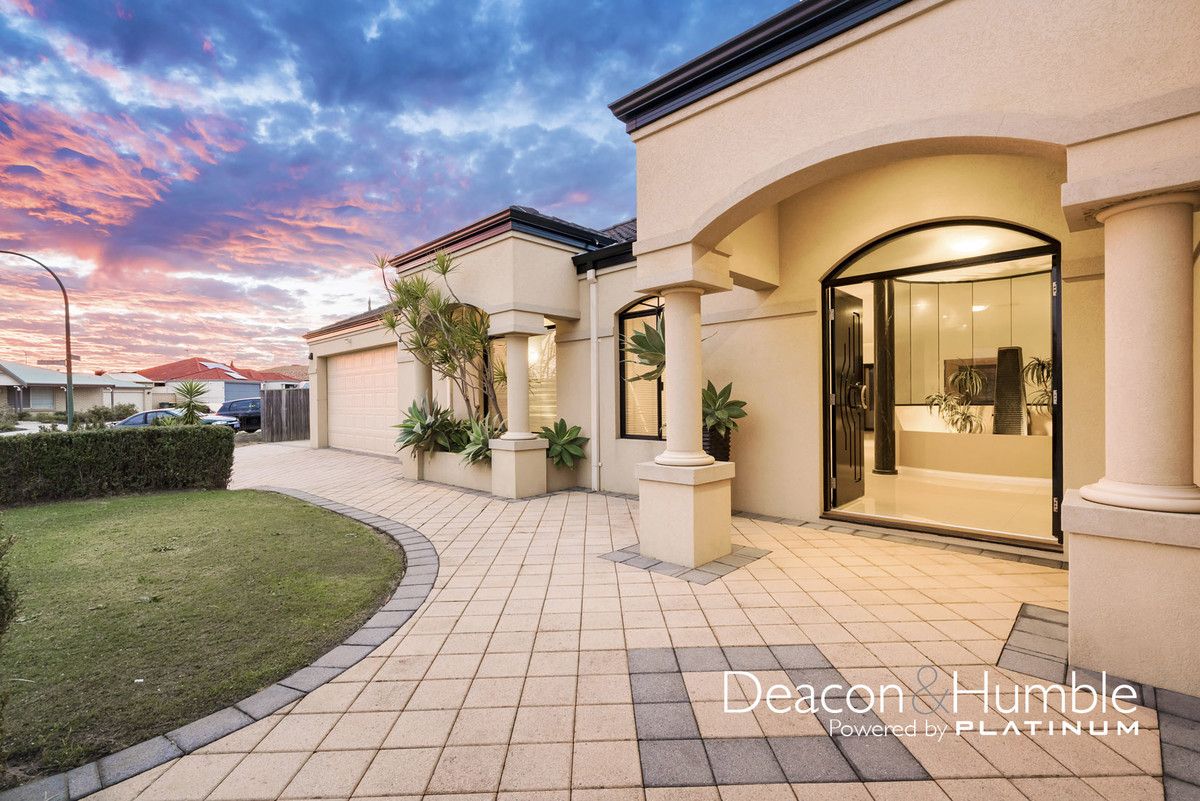 14 Firmstone Circle, Landsdale WA 6065, Image 0