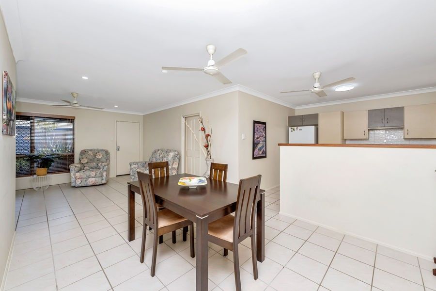 10/10 Renecol Avenue, Rasmussen QLD 4815, Image 2