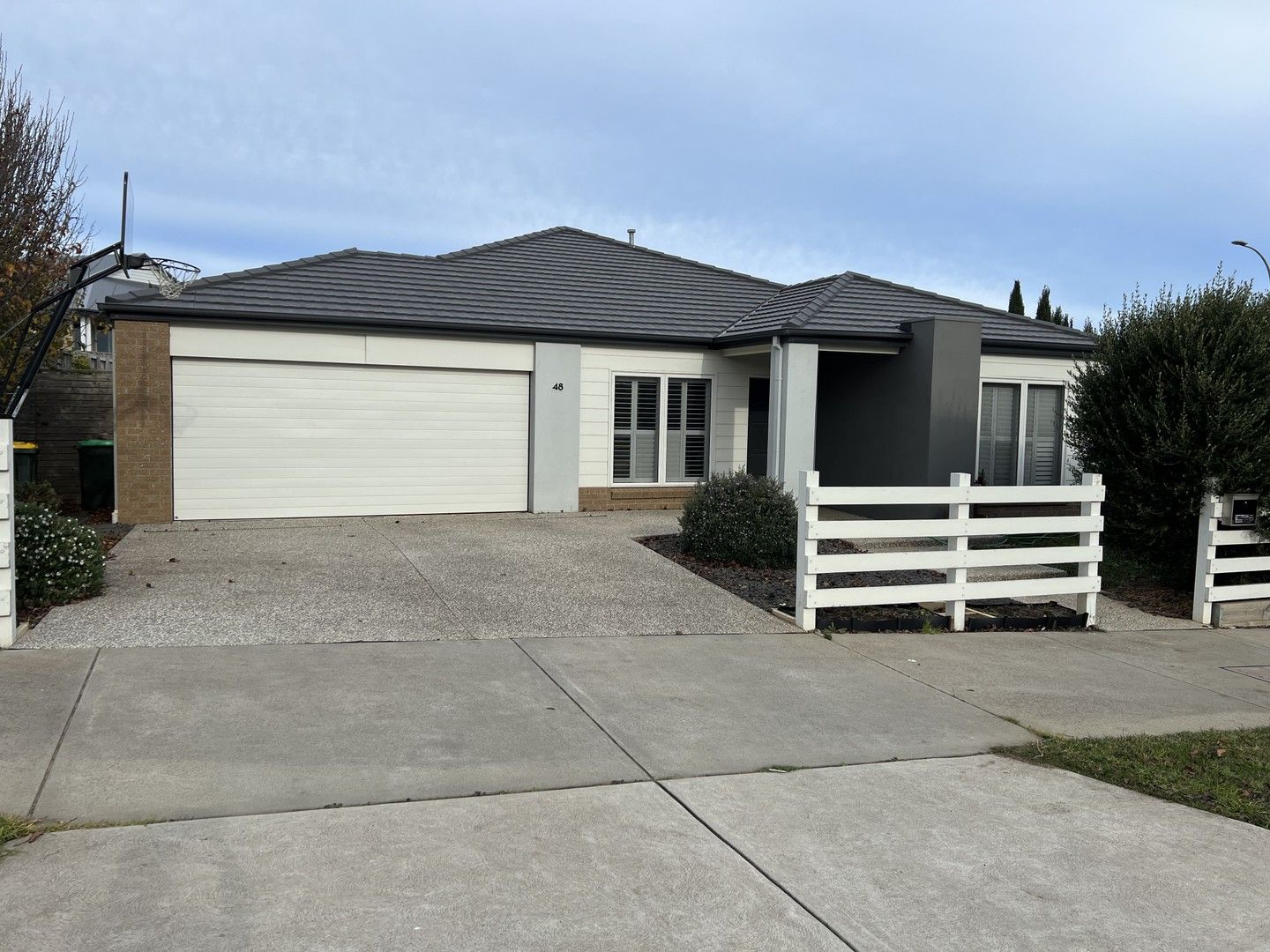 4 bedrooms House in 48 Sommerville Boulevard WARRNAMBOOL VIC, 3280