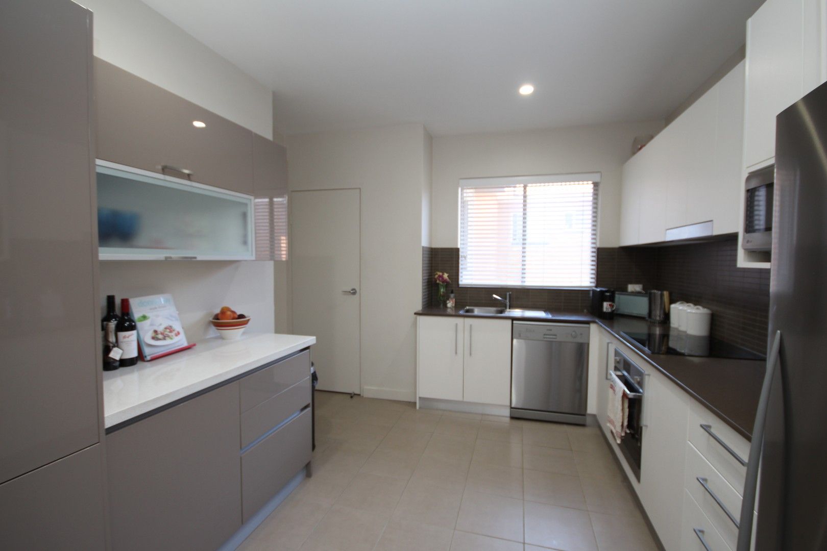 2 bedrooms Apartment / Unit / Flat in 9/712 Princes Highway KOGARAH NSW, 2217