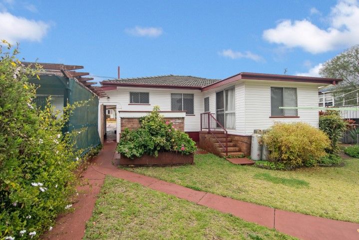 6 Corser Street, Centenary Heights QLD 4350, Image 0