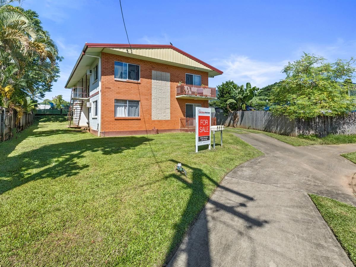 25 Sandown Close, Woree QLD 4868, Image 0