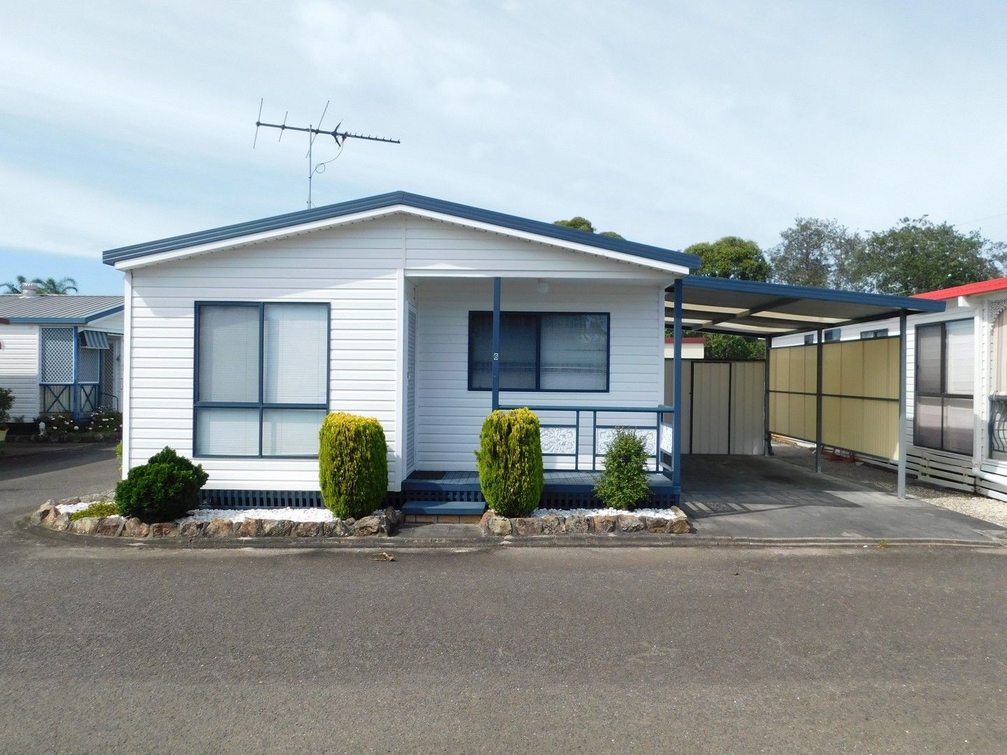 2 bedrooms House in 6/2129 Nelson Bay Road WILLIAMTOWN NSW, 2318