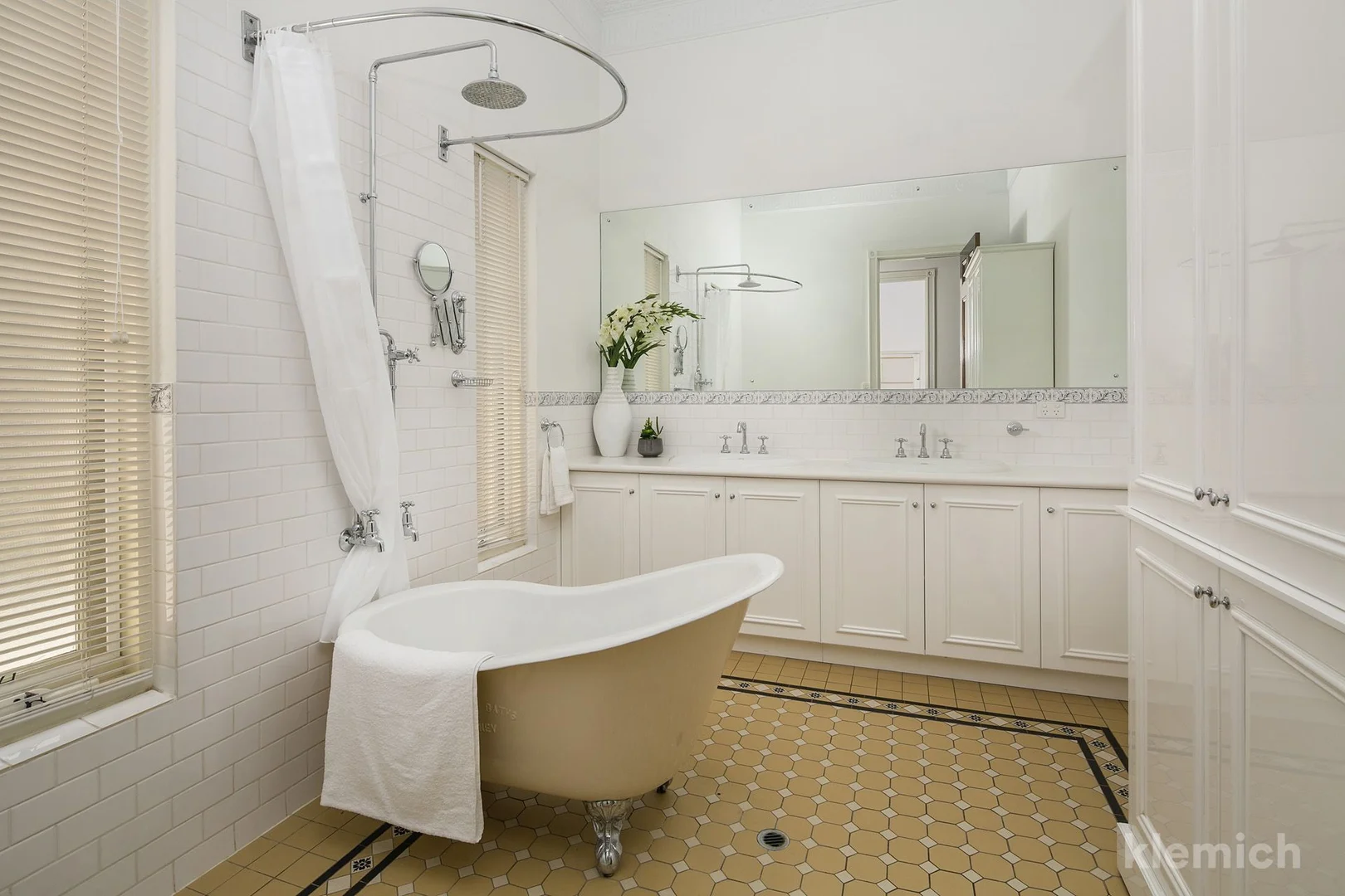 Additional image 17 of St Peters SA 5069