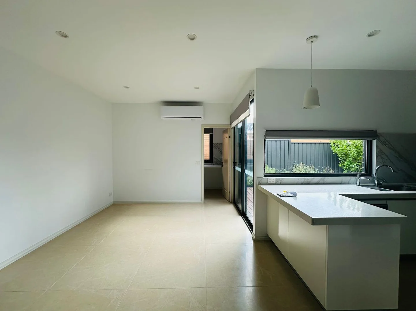 Additional image 4 of 2/17 Robyn Street, Doncaster VIC 3108