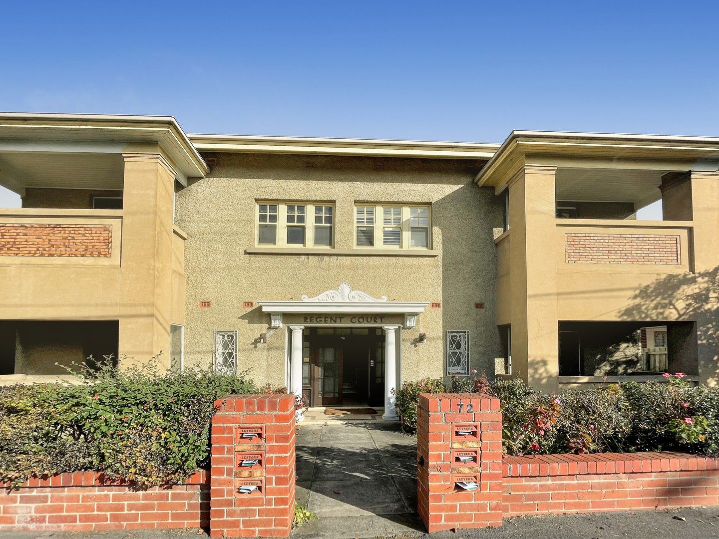 2 bedrooms Apartment / Unit / Flat in 4/72 Mckillop Street GEELONG VIC, 3220