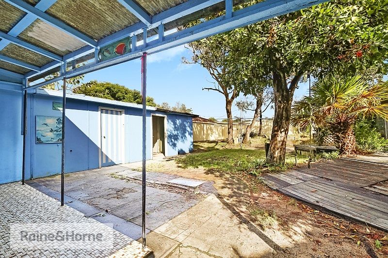 19 Sydney Avenue, UMINA BEACH NSW 2257, Image 2