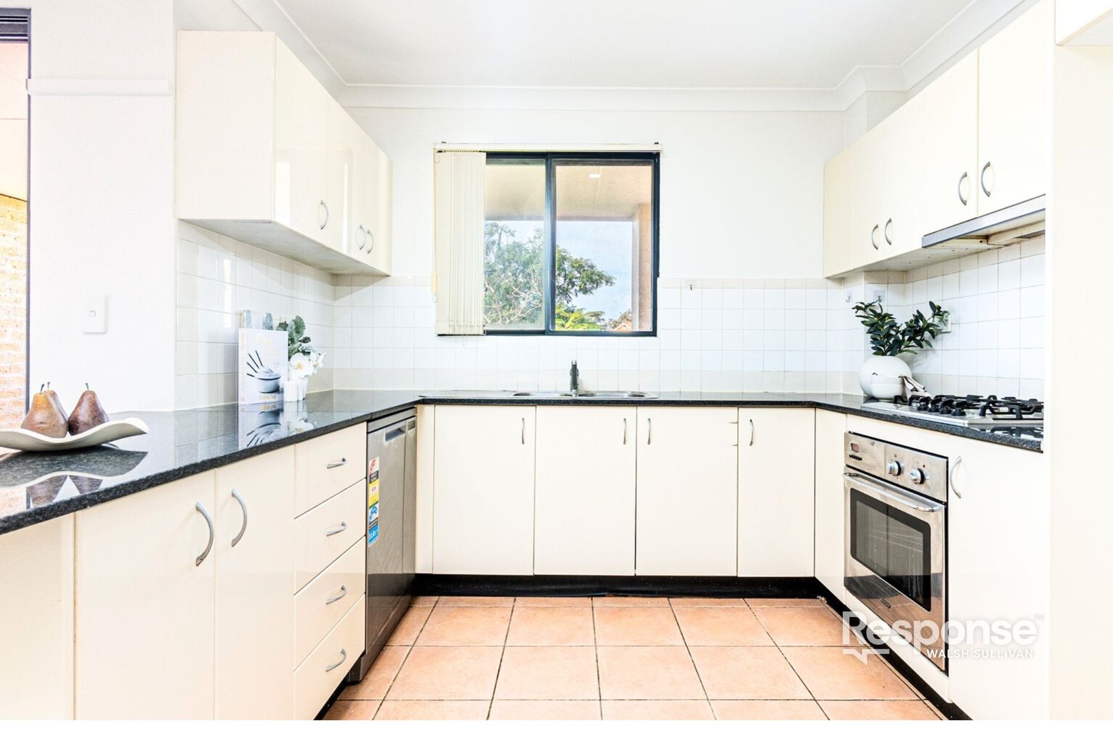 4/7882 Old Northern Road, Baulkham Hills NSW 2153 Apartment For Rent