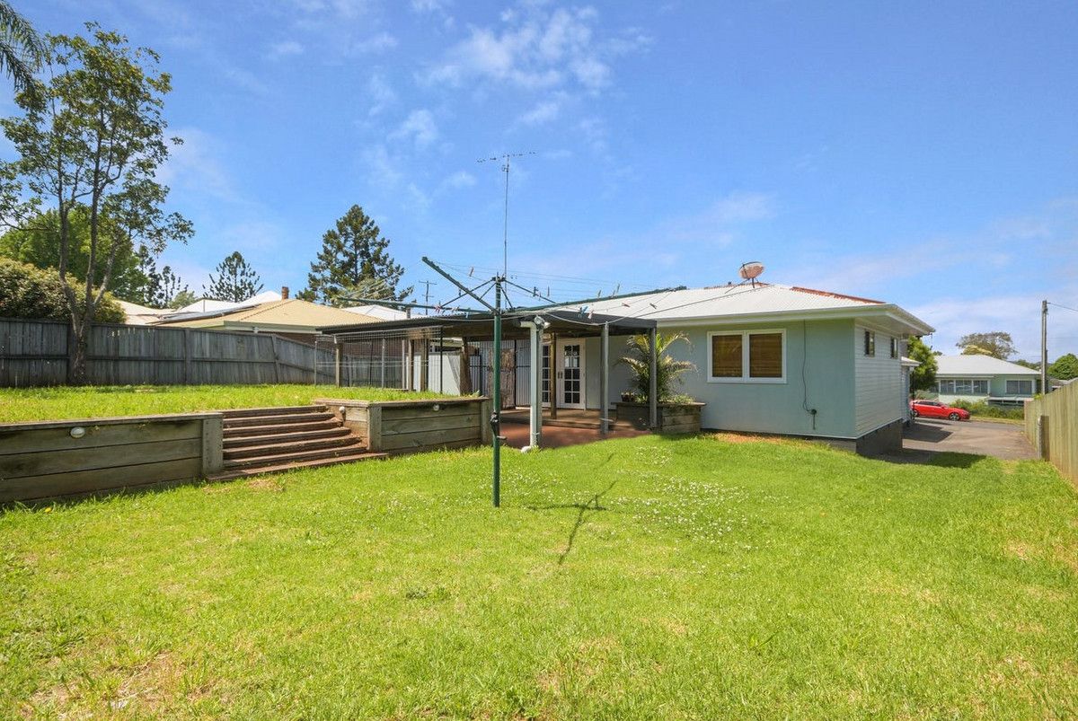 55 Jellicoe Street, Mount Lofty QLD 4350 House For Rent Domain