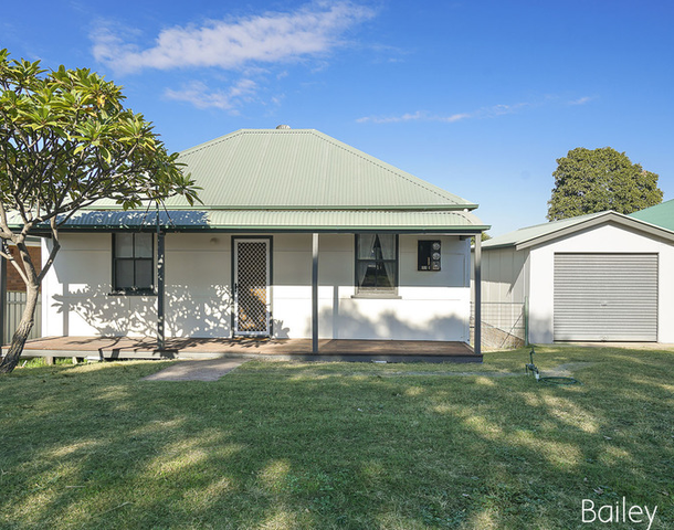 19 View Street, Singleton NSW 2330