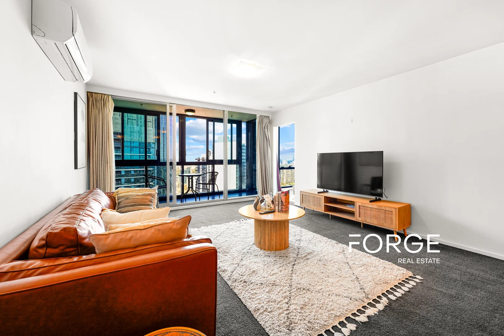 Additional image 3 of 3704/241-243 City Road, Southbank VIC 3006