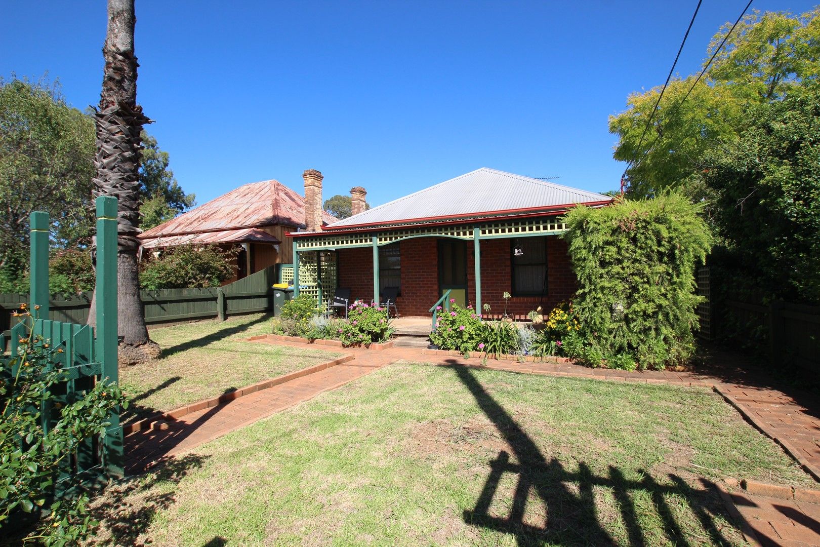 2 bedrooms Apartment / Unit / Flat in 1/66 Medley Street GULGONG NSW, 2852