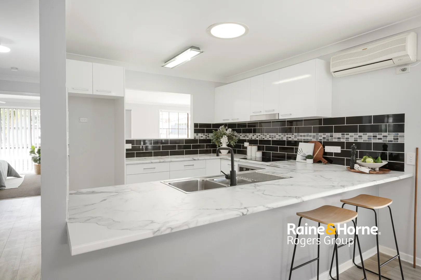 Additional image 8 of 15 Gorokan Drive, Lake Haven NSW 2263