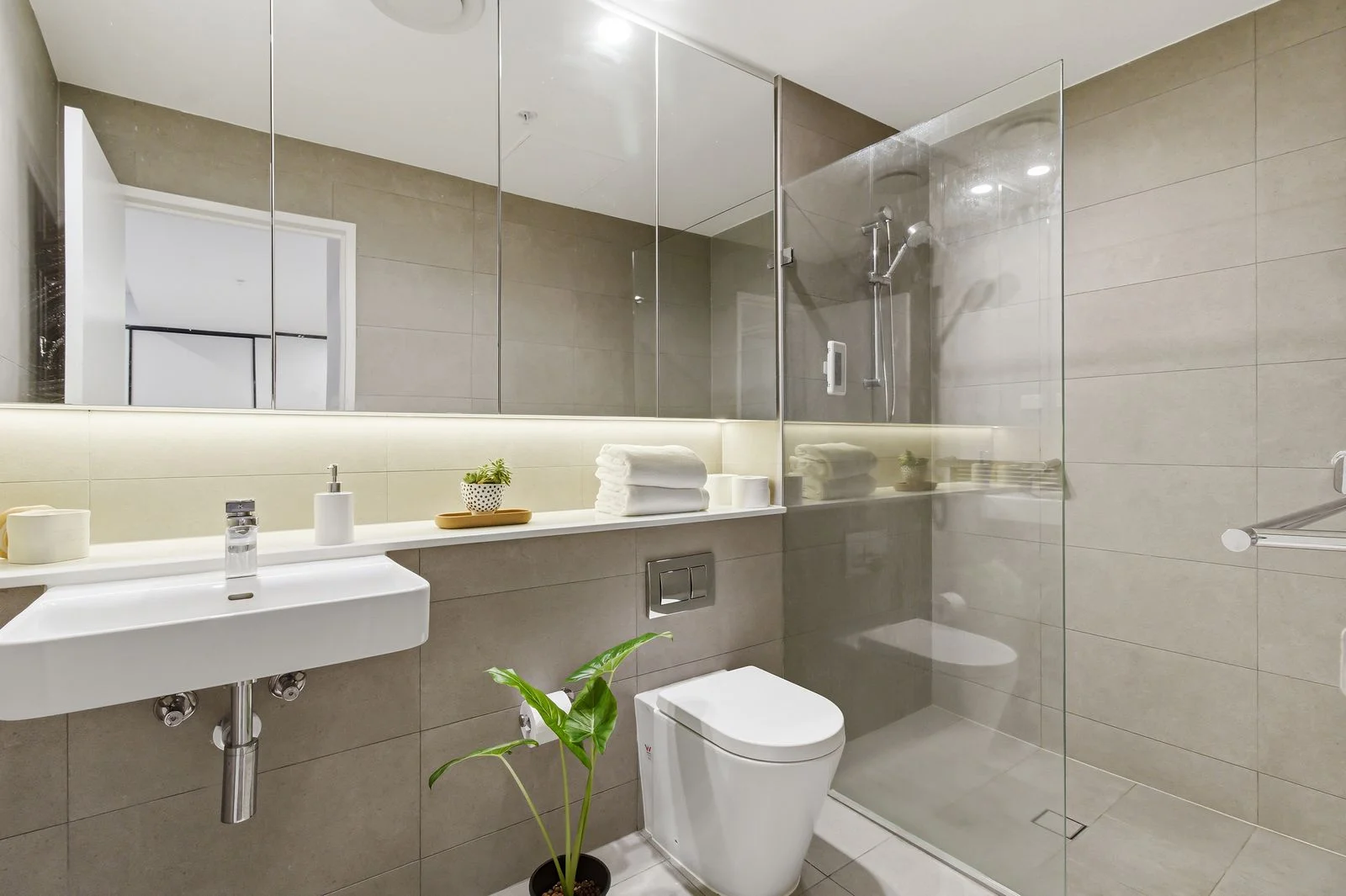 Additional image 4 of 401/4B Hasluck Street, Rouse Hill NSW 2155