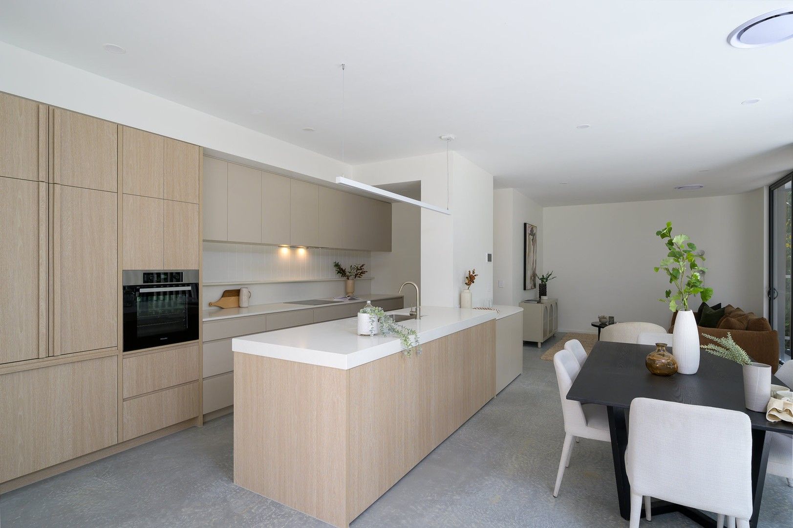 3 bedrooms Villa in Villa 2/21-23 Wade Street TUGUN QLD, 4224