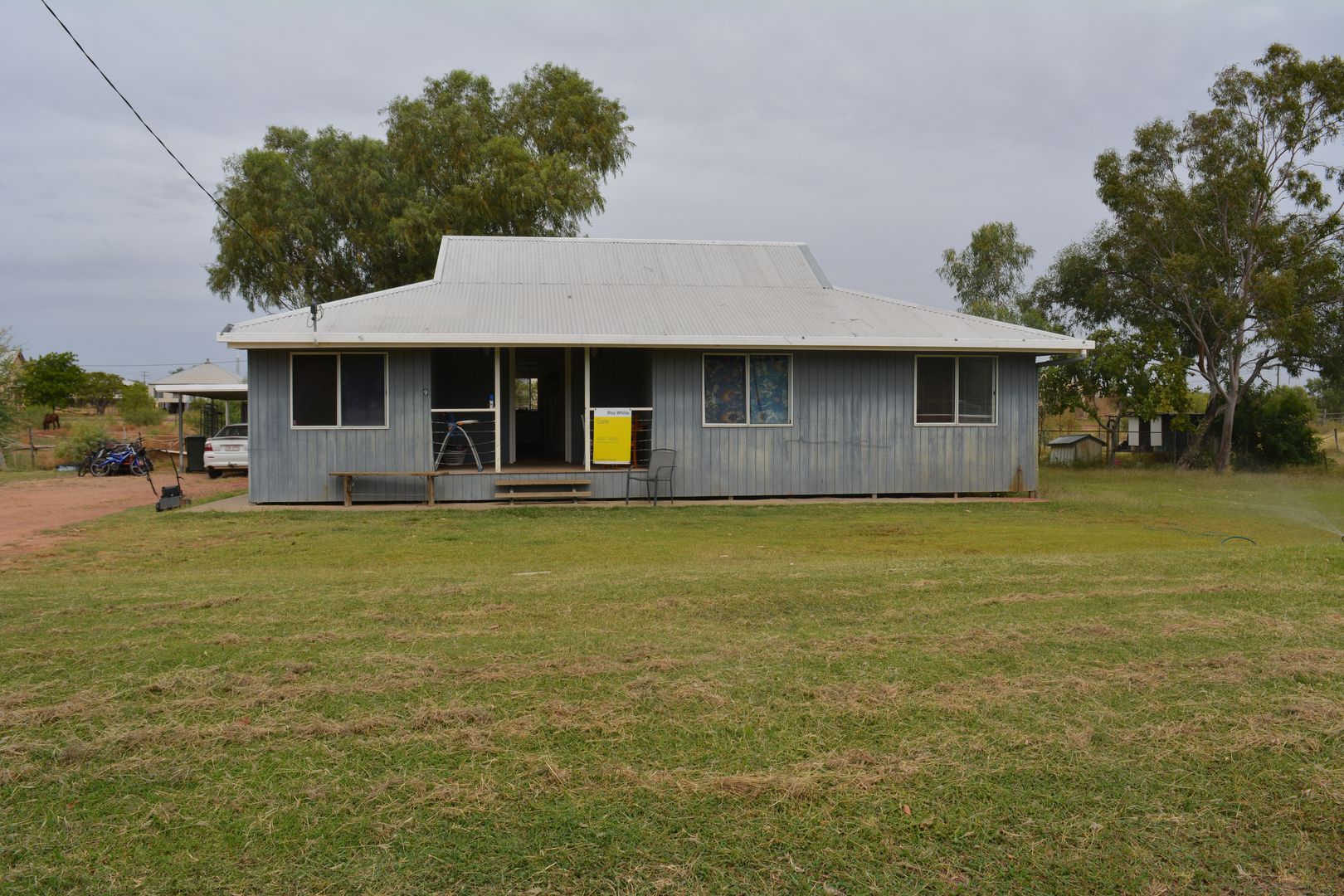 9 Kingston Street, Aramac QLD 4726 Domain