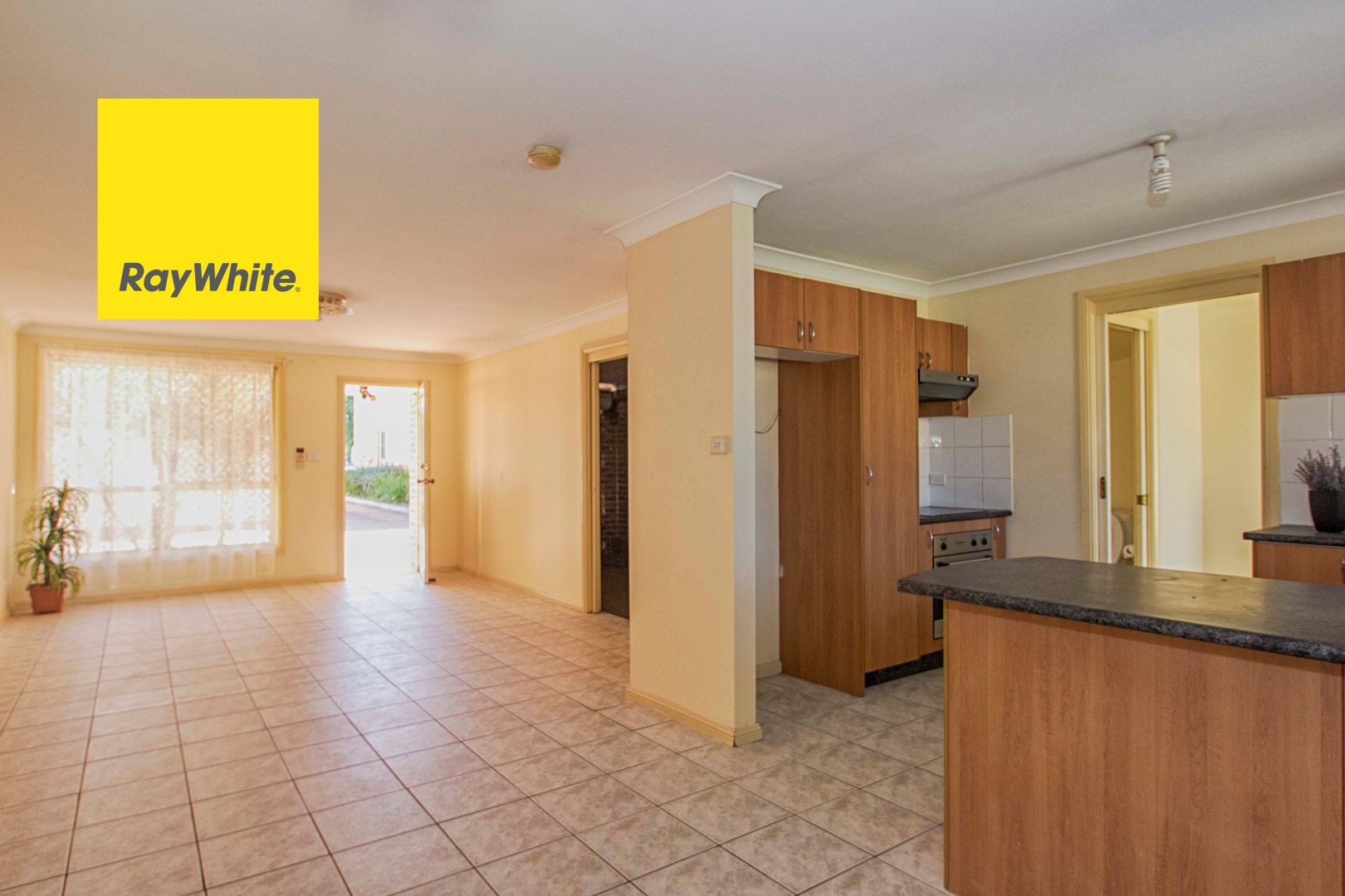 3/4 Peel Street, Canley Heights NSW 2166, Image 1