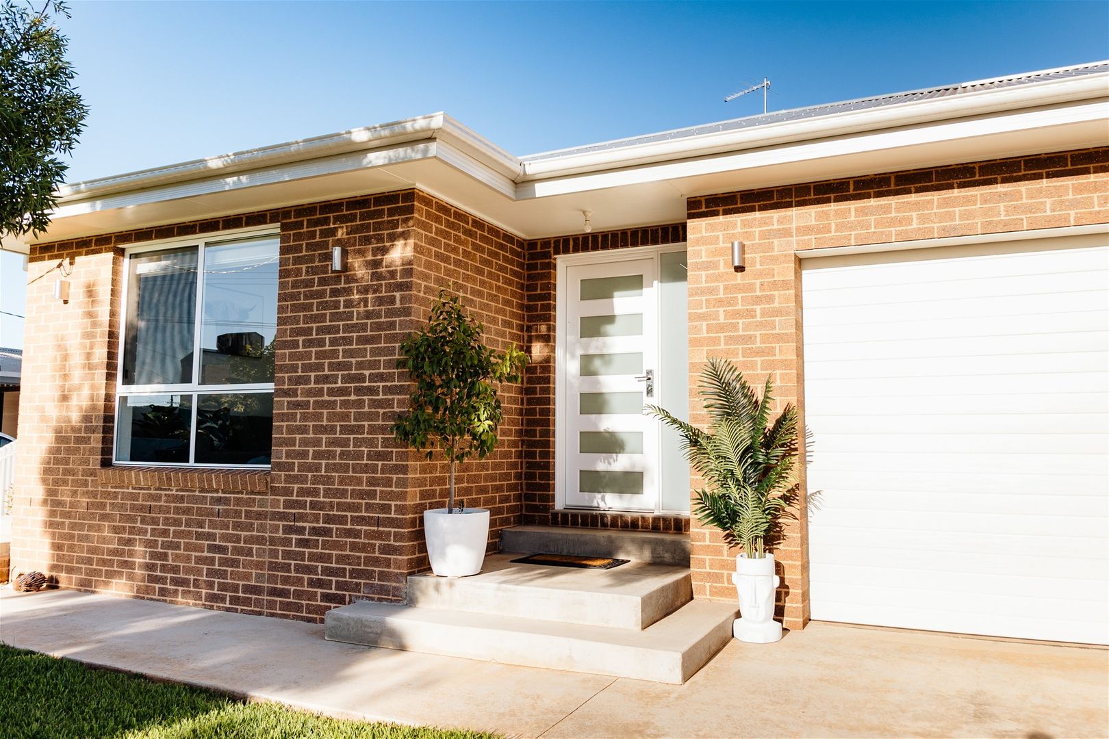27 Park Street, Yenda NSW 2681 Domain