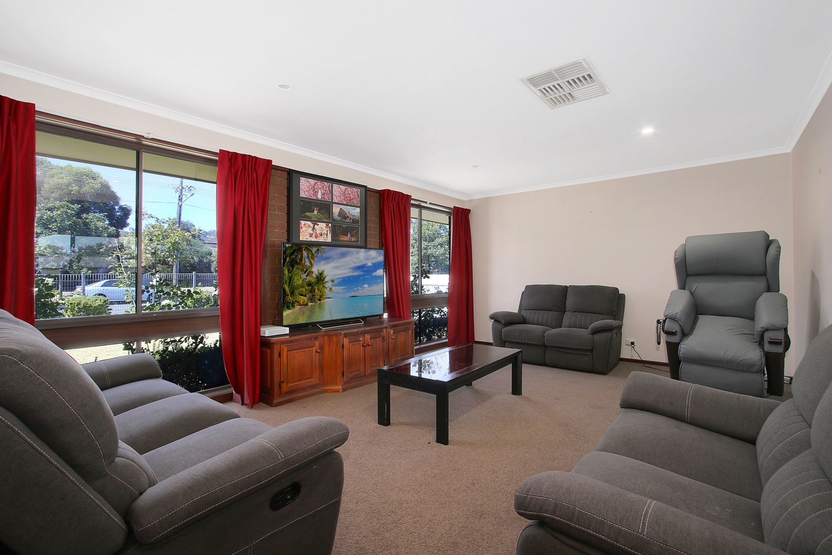 425 Kaitlers Road, Lavington NSW 2641, Image 2