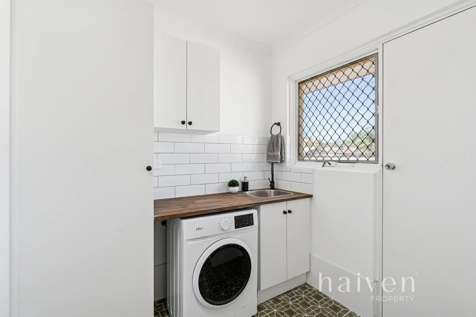 Additional image 12 of 92 James Street, Gosnells WA 6110