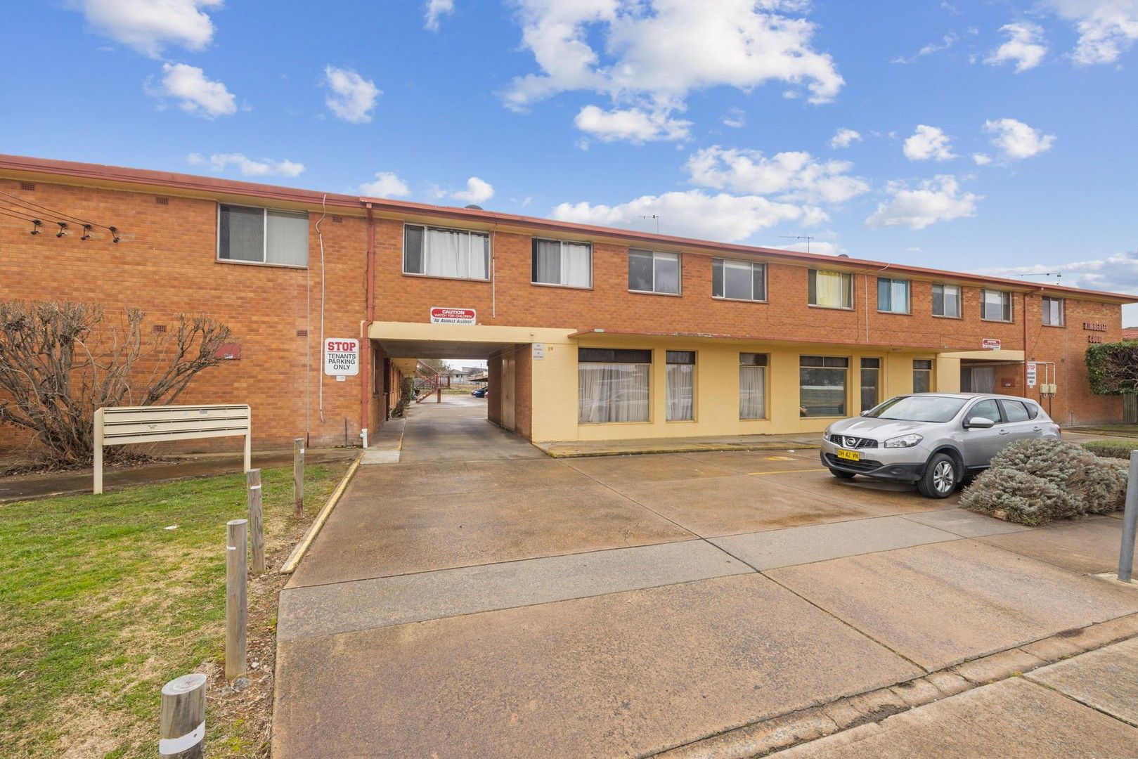 2 bedrooms Apartment / Unit / Flat in 24/39 Thurralilly Street QUEANBEYAN NSW, 2620