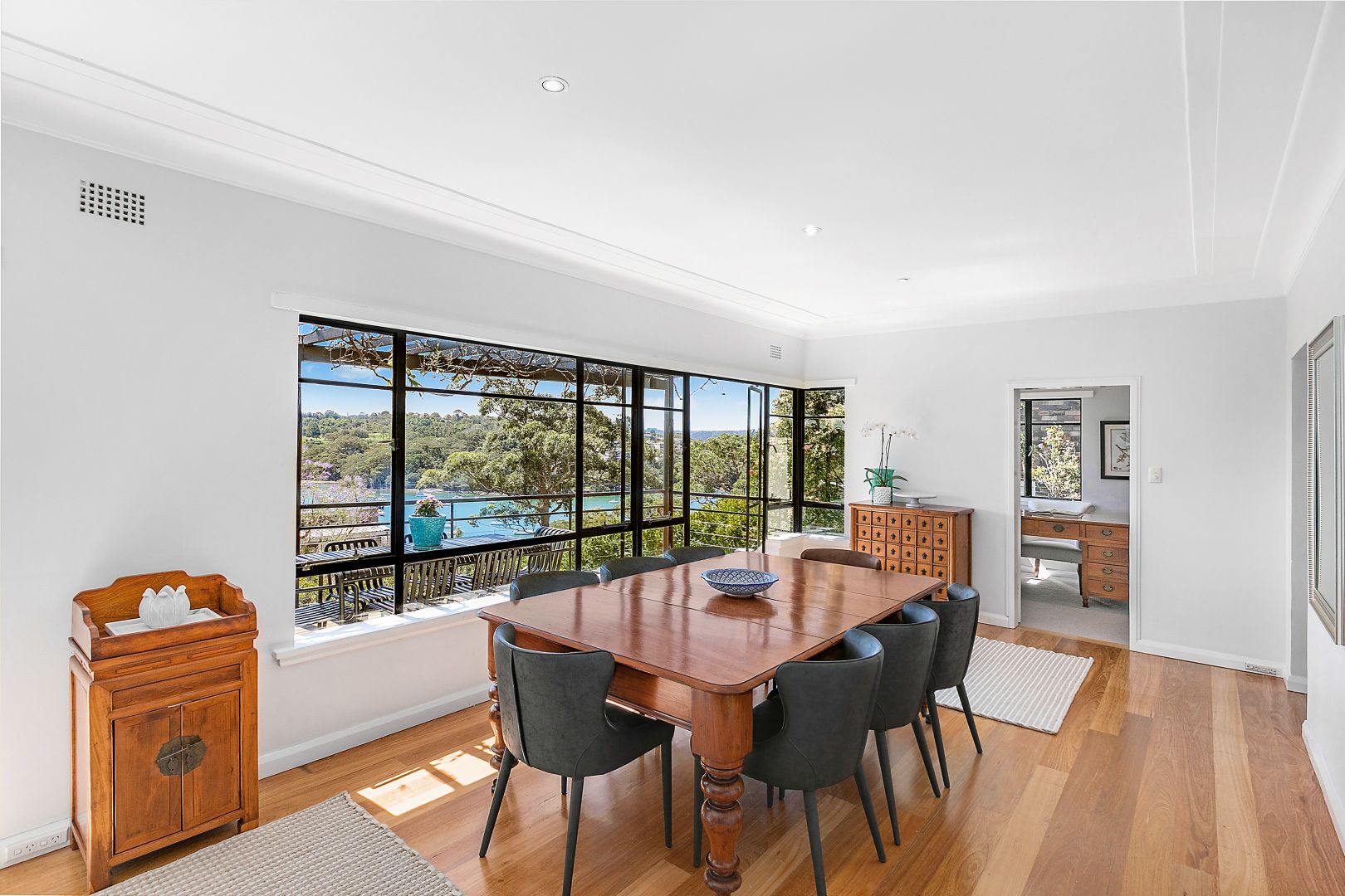 39 Tobruk Avenue, Cremorne NSW 2090, Image 2