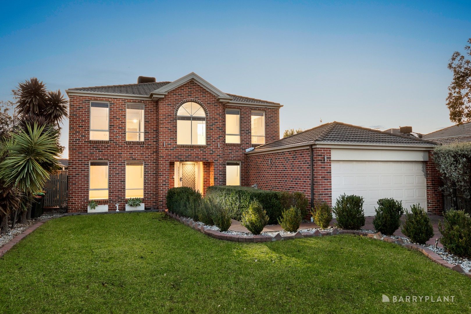 4 bedrooms House in 1 Gerbera Place POINT COOK VIC, 3030